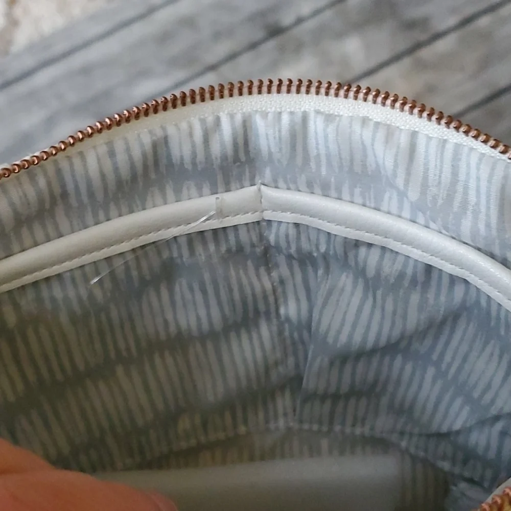 White Maurices Purse - Picture 5 of 7